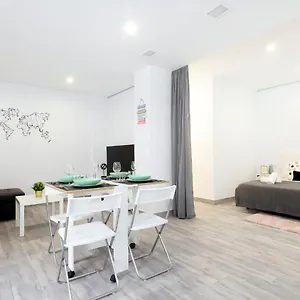 Apartament Acogedor Loft En Bajo Centrico Con Parking Wifi, Kordoba